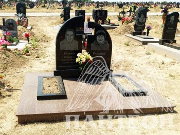 Памятник двойной № 103
