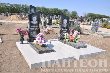 Памятник двойной № 49
