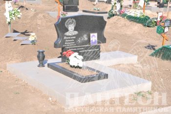 Памятник двойной № 66
