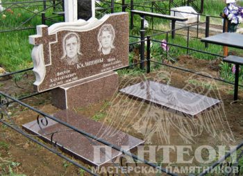 Памятник двойной № 70