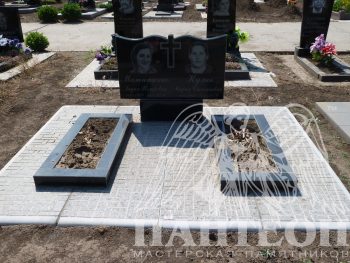 Памятник двойной № 94