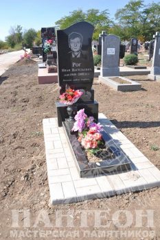 Памятник одинарный № 147