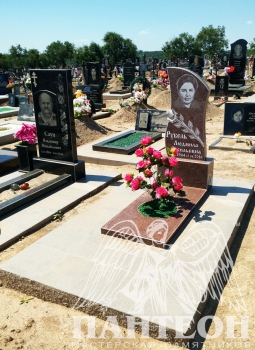 Памятник одинарный № 8