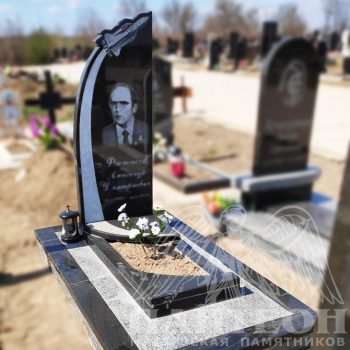 Памятник одинарный № 294